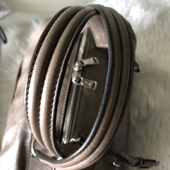 💯% AUTHENTIC YSL Vanity Bowler Bag - Picture 8 of 9